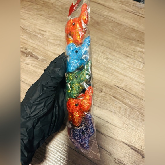 Handmade Elephant Keychain Set - Picture 4 of 8